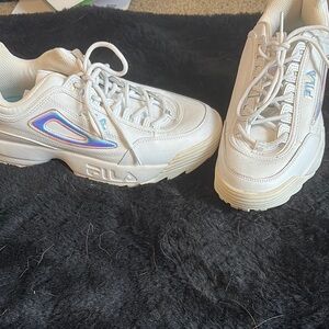 FILA Women's Cream Sneakers